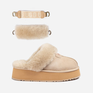 UGG COQUETTE PLATFORM SLIPPER (ELASTIC LOGO & WOOL STRAP )